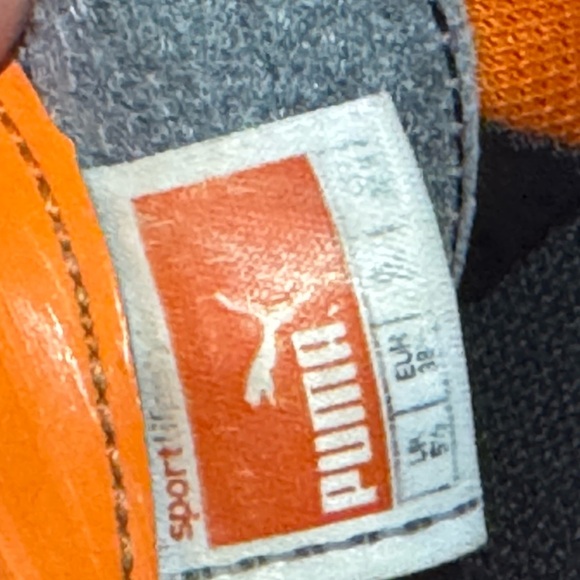 Puma evoSPEED Black and Orange football Cleats - Picture 6 of 7